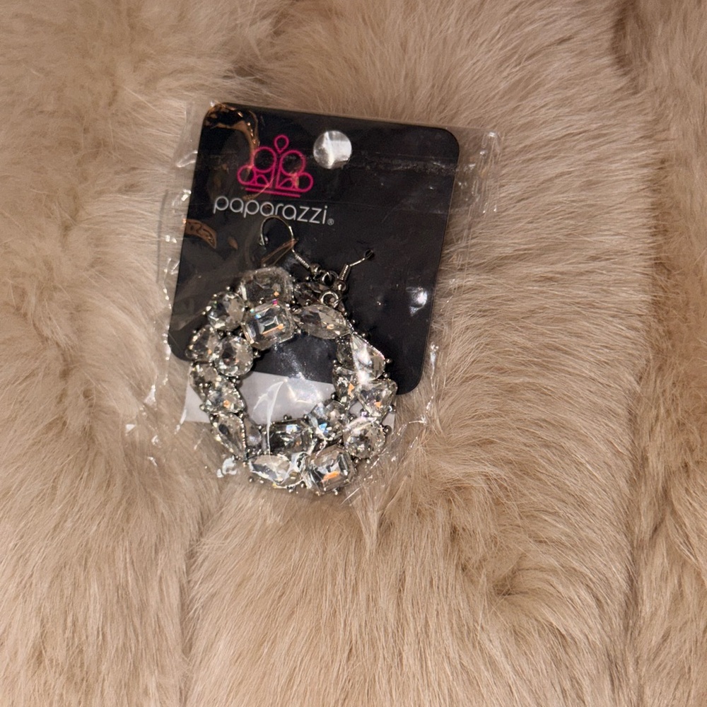 Paparazzi Dazzling Silver Crystal Earrings